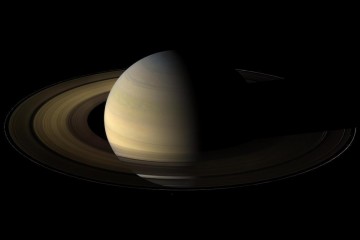 120_46_saturn-equinox-large