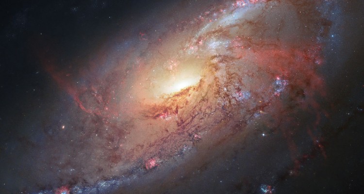 Messier_106_visible_and_infrared_composite (1)