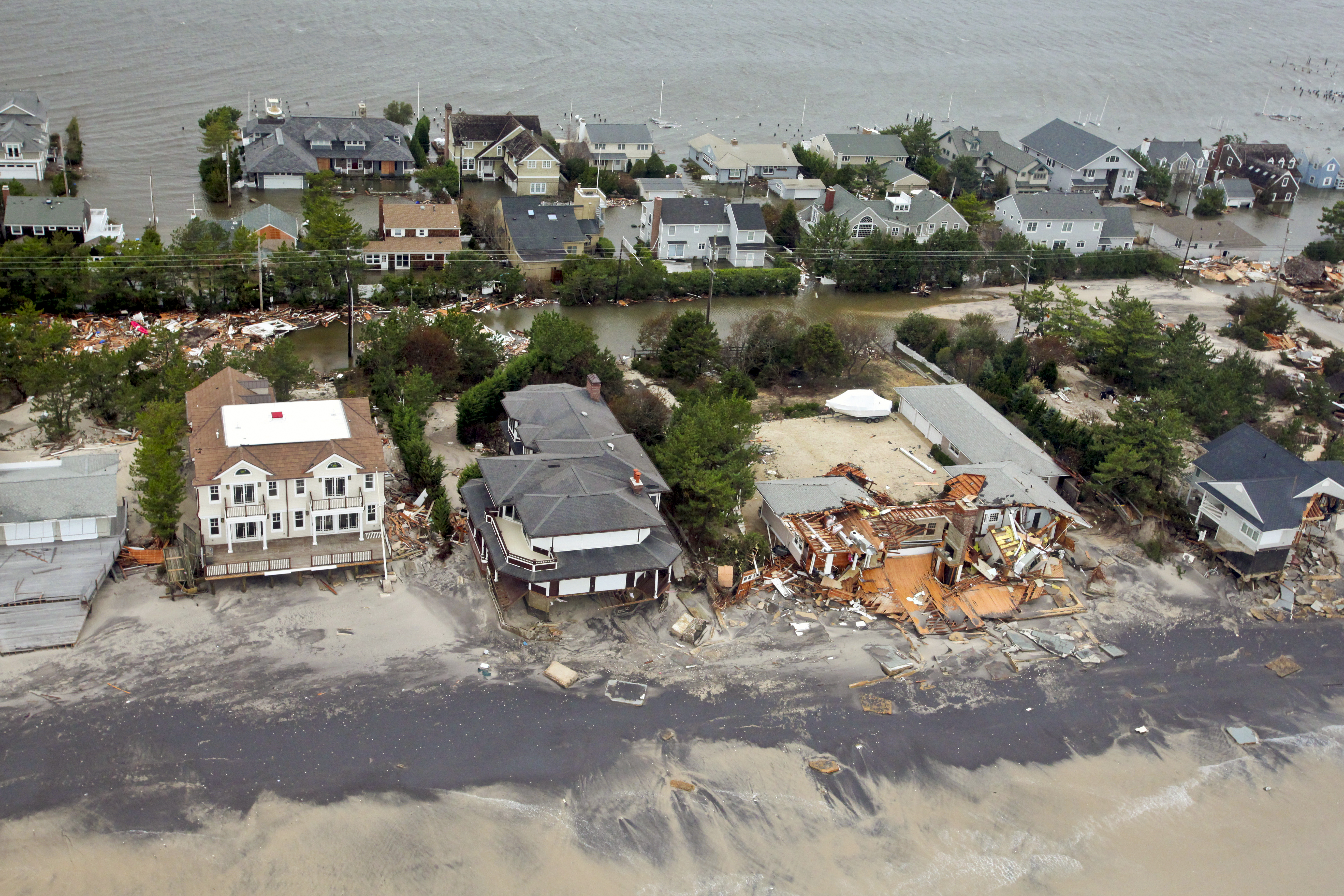 121030-F-AL508-081c_Aerial_views_during_an_Army_search_and_rescue_mission_show_damage_from_Hurricane_Sandy_to_the_New_Jersey_coast%2C_Oct._30%2C_2012